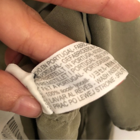 Massimo Dutti Long-sleeve Lyocell Button-down shirt - Picture 6 of 7